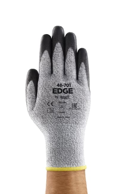 EDGE® 48-701 Cut, oil and abrasion-resistant gloves, granting good grip in dry conditions
