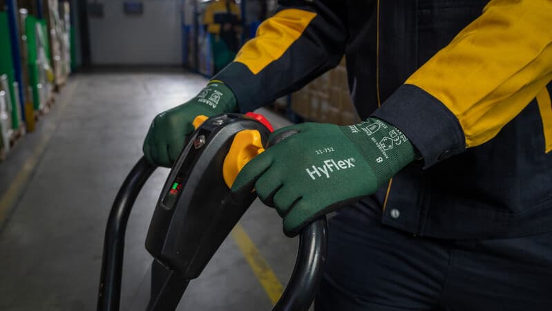 HyFlex™ 11-752