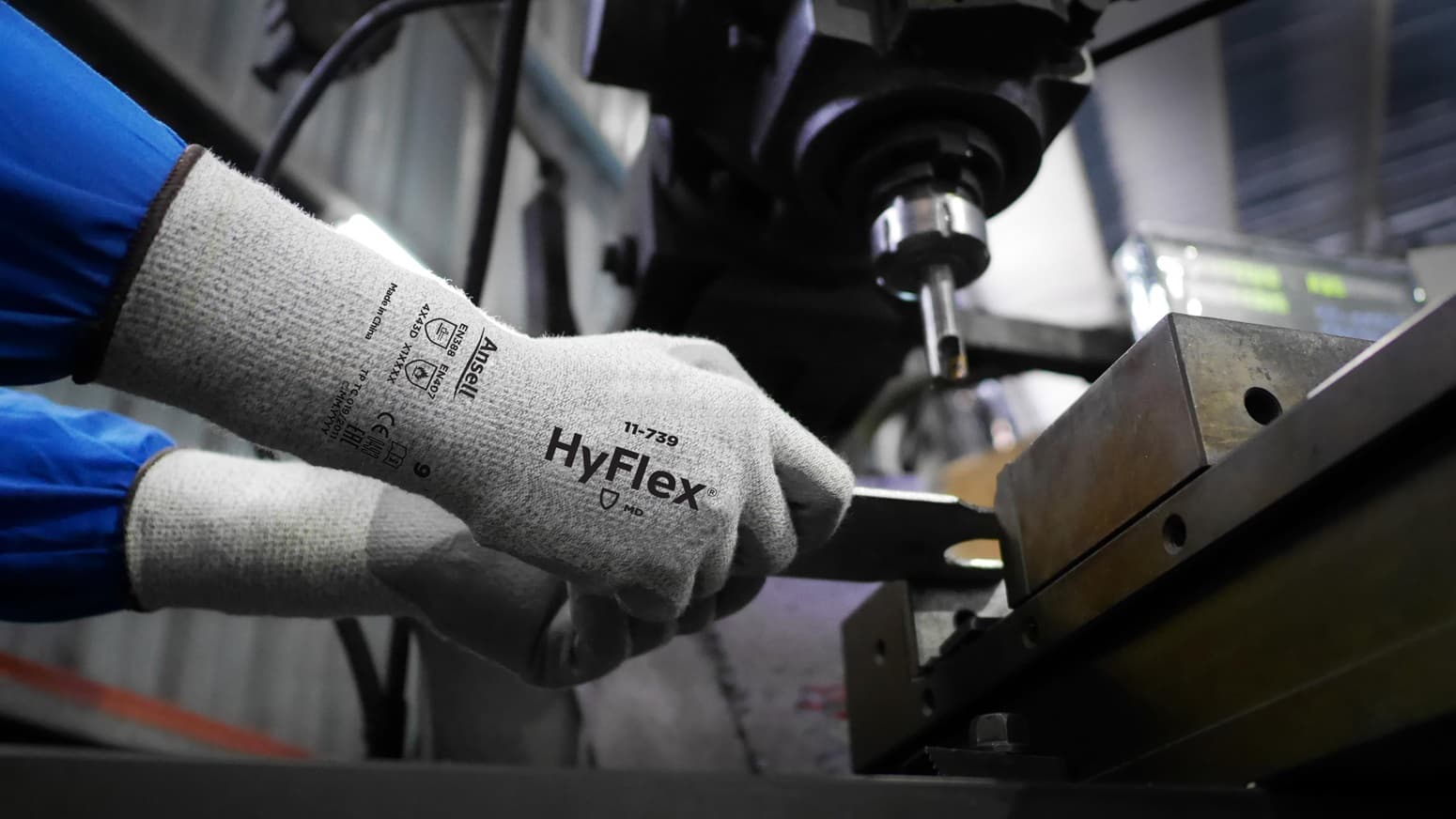 HyFlex™ 11-739