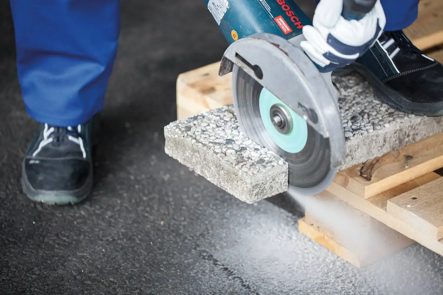 Taş ve betonu hızlı kesmek için elmas kesme taşı DS 115x2,4x22,23 mm SG 2