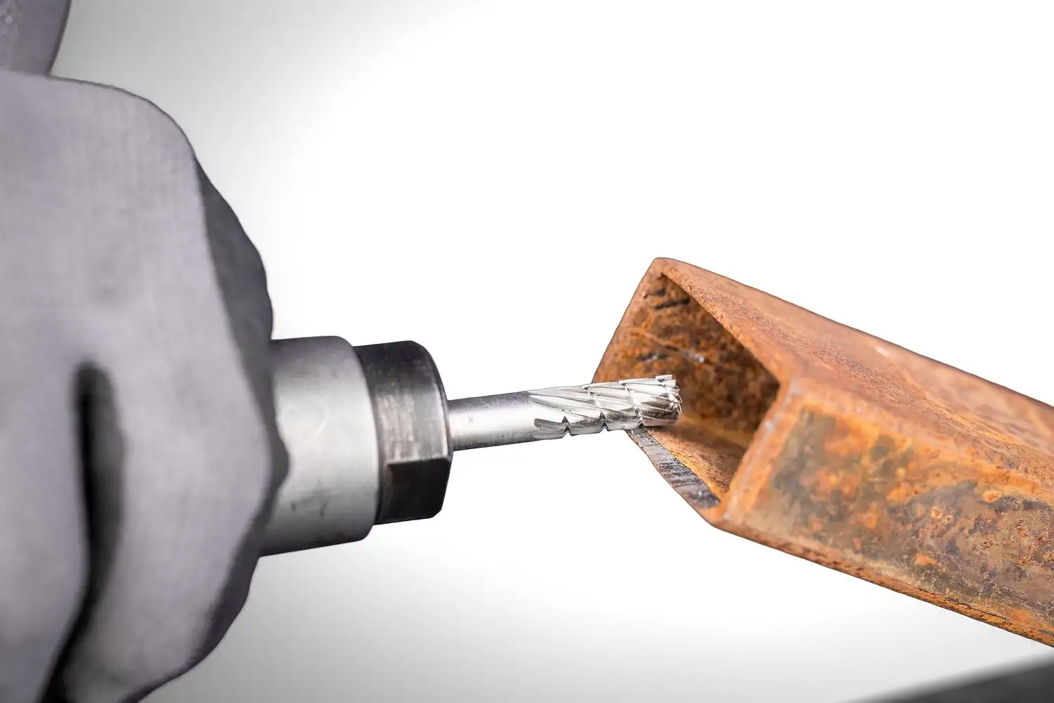 HSS döner kesici silindirik tip uçlu A-ST çap 04x13mm sap çapı 6mm Z 3 üniversal orta ince talaş ayırıcı 2