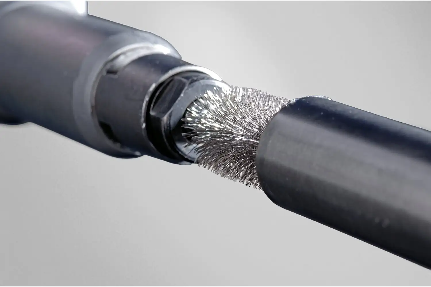 boru fırçası saçaklı IBU çap 8x80mm M6 paslanmaz çelik tel çap 0,15 2