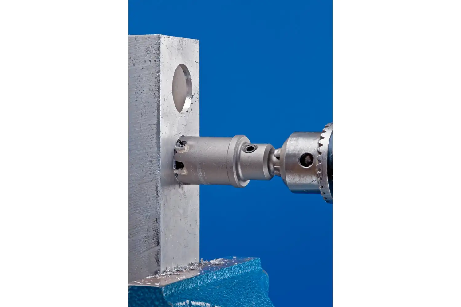 Tungsten karbür delik açıcı/delik testeresi çap 60x60 mm sap çapı 12 mm kesme derinliği 57 mm Üniversal 2