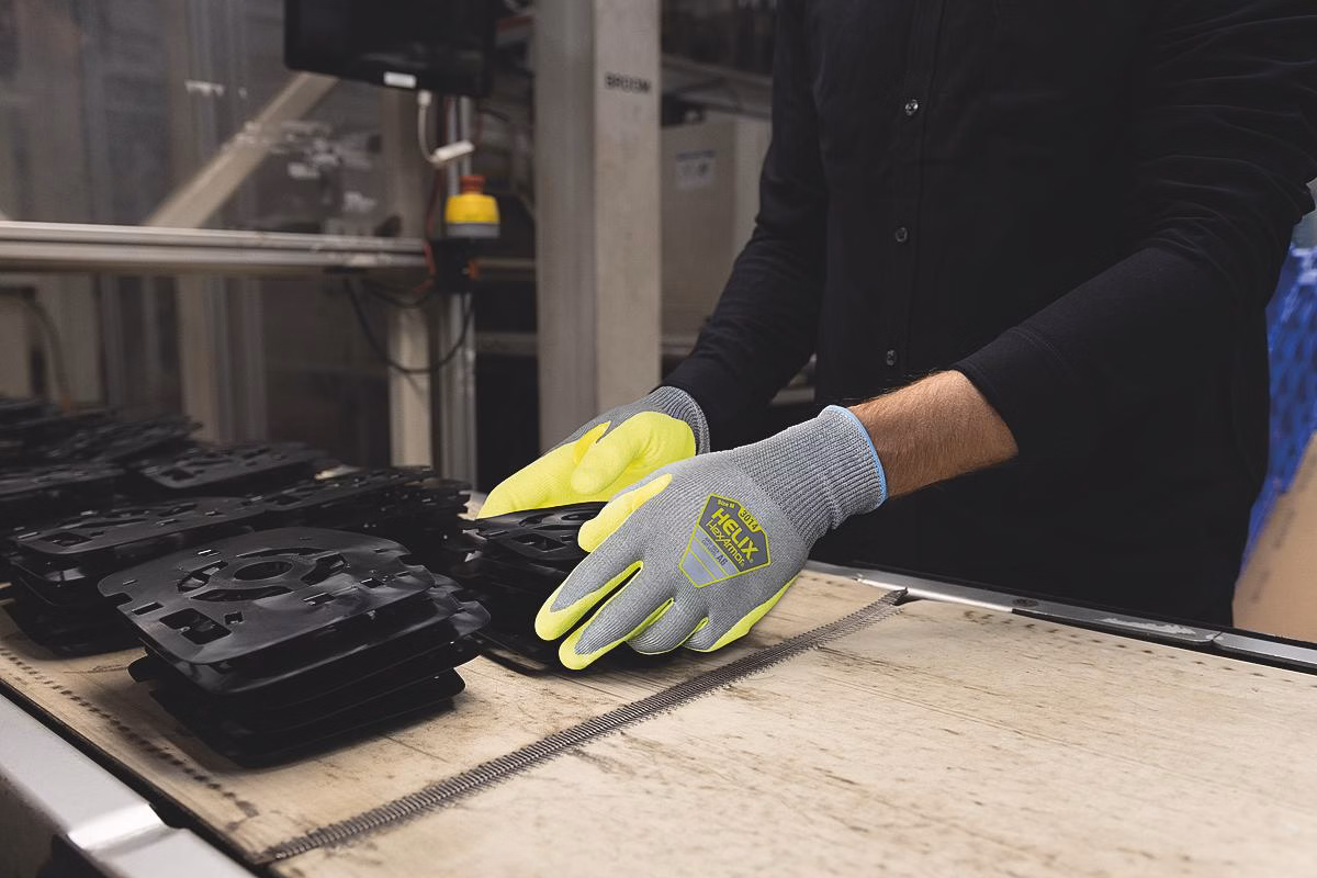 Koruyucu Eldivenler | HexArmor Helix® 3014 kesilmeye karşı koruyucu eldiven